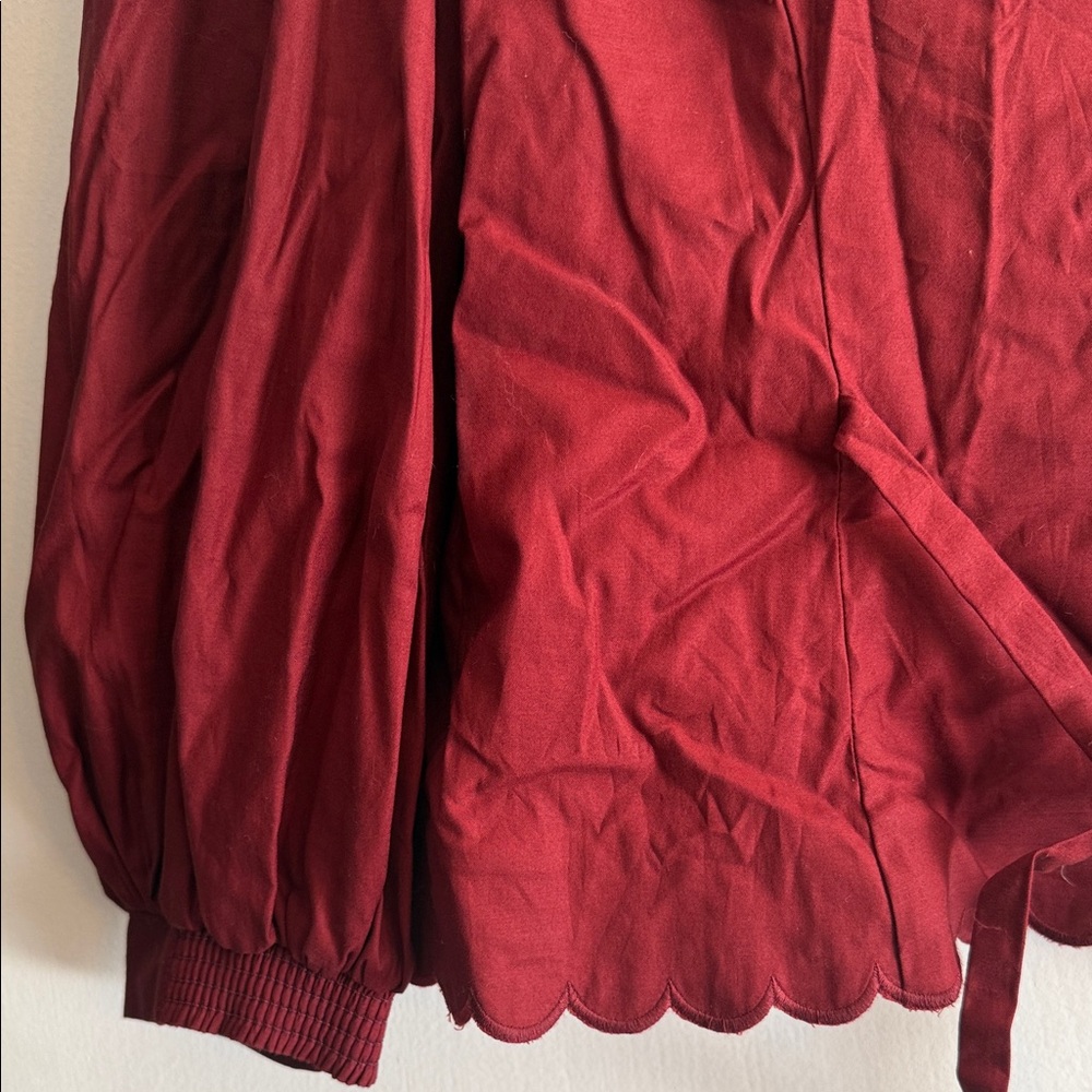 Reformation Size 8 Elianna Puff Shoulder Top in Chianti Button Front Enclosure - Picture 14 of 16